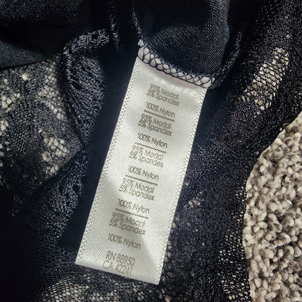 PJ Salvage Black Lace Back Lounge Top - SMALL - Picture 8 of 9